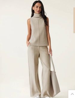 OGL Move 2Pc Set Sleeveless Mock Neck and Wide-Leg Ponte Pants Set Sz M
