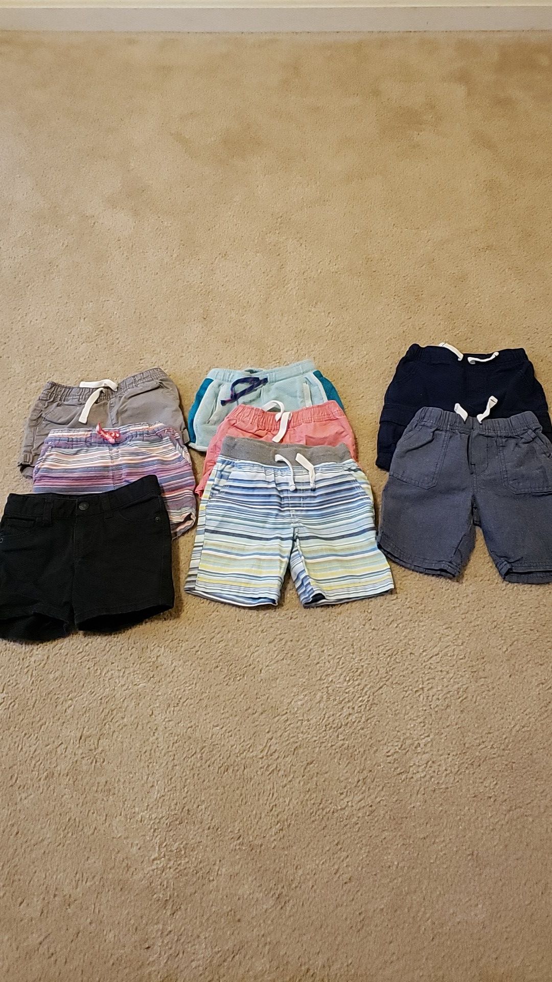 4T, 4/5(xs) girl's shorts (lot of 8)