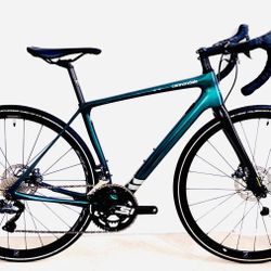 51cm small 2020 Cannondale Synapse di2 11 spd Ultegra Disc FULL CARBON road bike Retails $4,400  Lost charger   Frame: Full carbon endurance frame – l