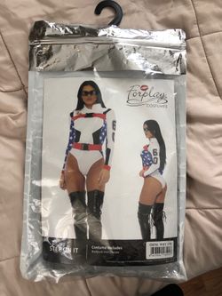 Costume