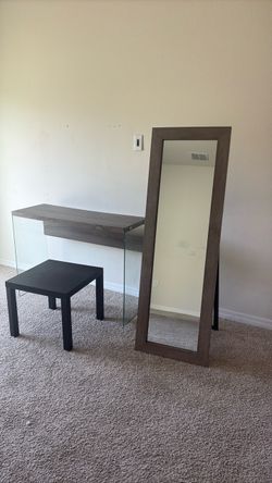 Mirror, tv stand, side table all for $30