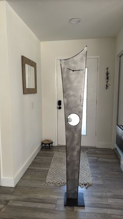 Modern clock