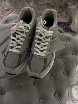 New Balance Sneakers