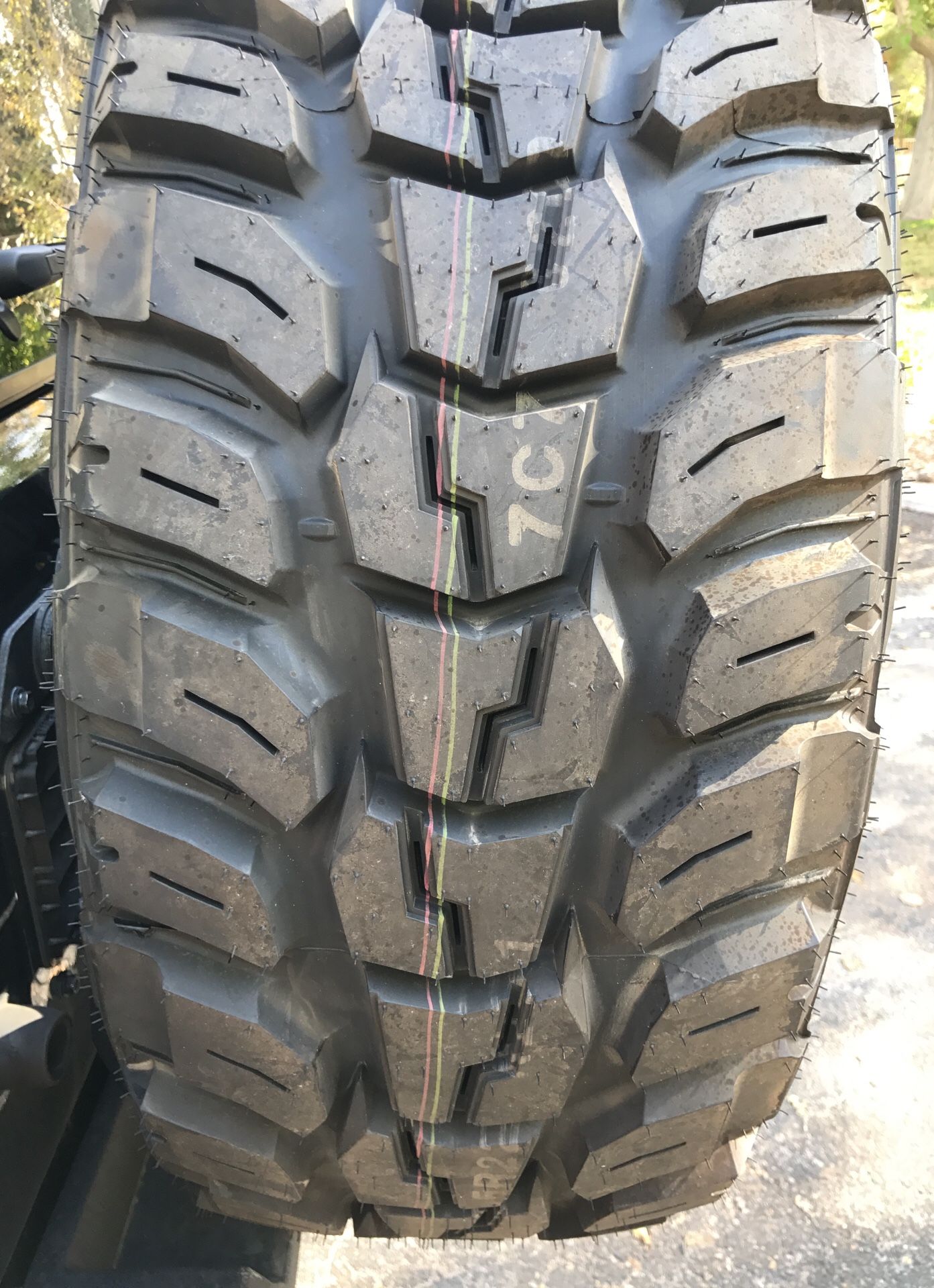 33x12.50x20 Kumho Mud terrain tires for Sale in Las Vegas, NV - OfferUp