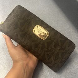 Mk Wallet 