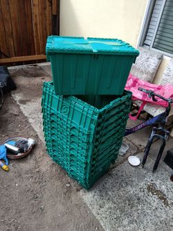 Storage totes