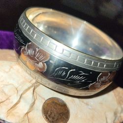 Dogwood Copper Inlay on Wide Silver Bangle 