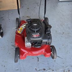 Sold as-is. Missing oil cap and side cover