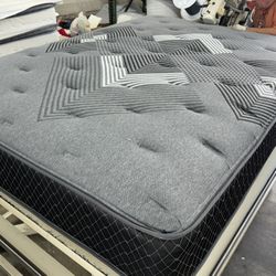 Queen mattress