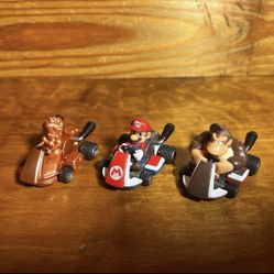 TOMY Nintendo Super Mario Kart Pull-Back Racers Rose Gold Peach, Mario, Donkey K