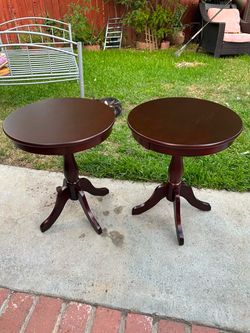 New In Box Pair of Round Pedestal Side Tables