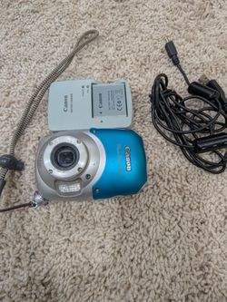 Canon PowerShot D10 waterproof digital camera