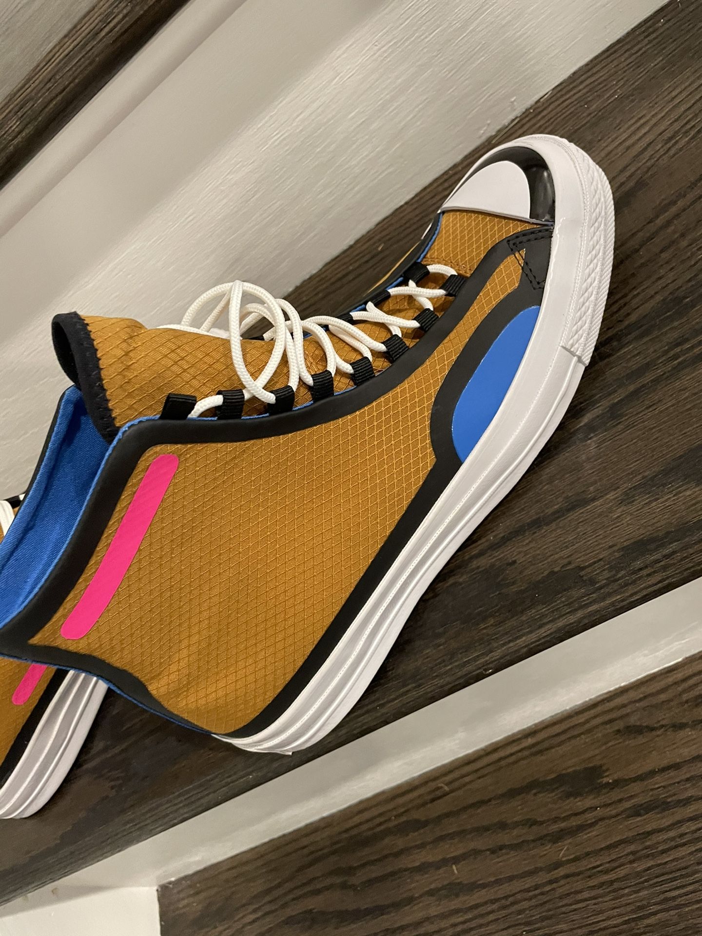 Brand New Exclusive Chuck Taylors $150 Size 9.5