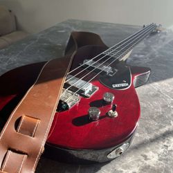 G2220 Electromatic Junior Jet Bass II Short-Scale With ● Rumble 25 AMP, ●Leather sling & AMP cable