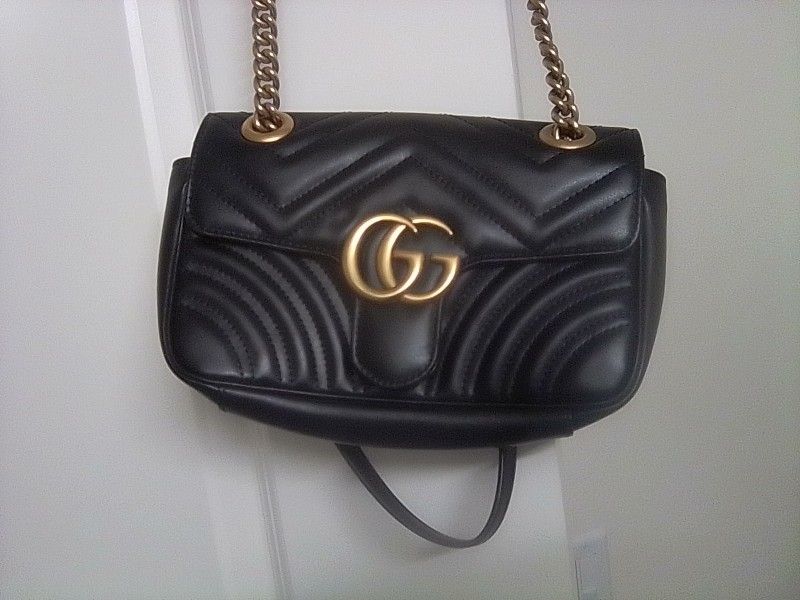 Gucci Marmont Small Purse 