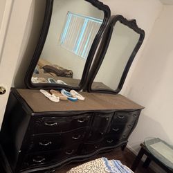 Dresser With Mirrors