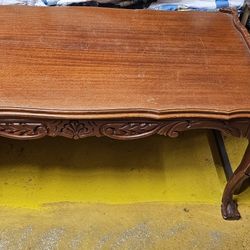 vintage Handcrafted bench wood ornaments Beautiful detail can be coffee table 35x17.5x17h