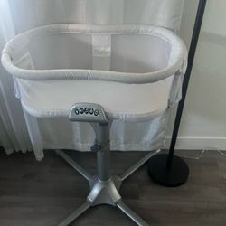 Halo bassinet