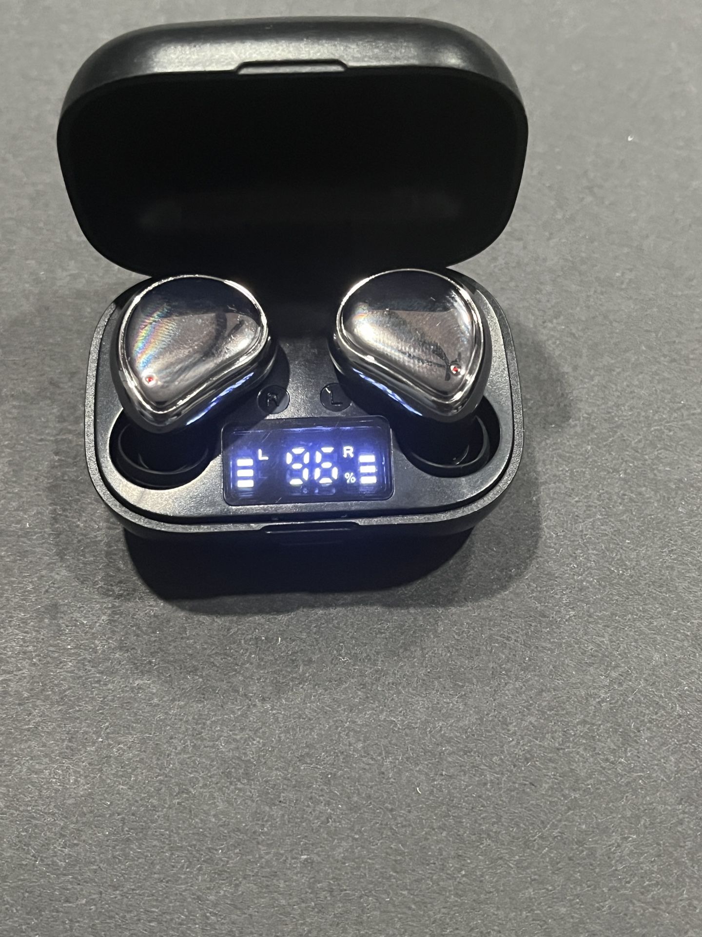 Vivitar Earbuds/bluetooth Audio