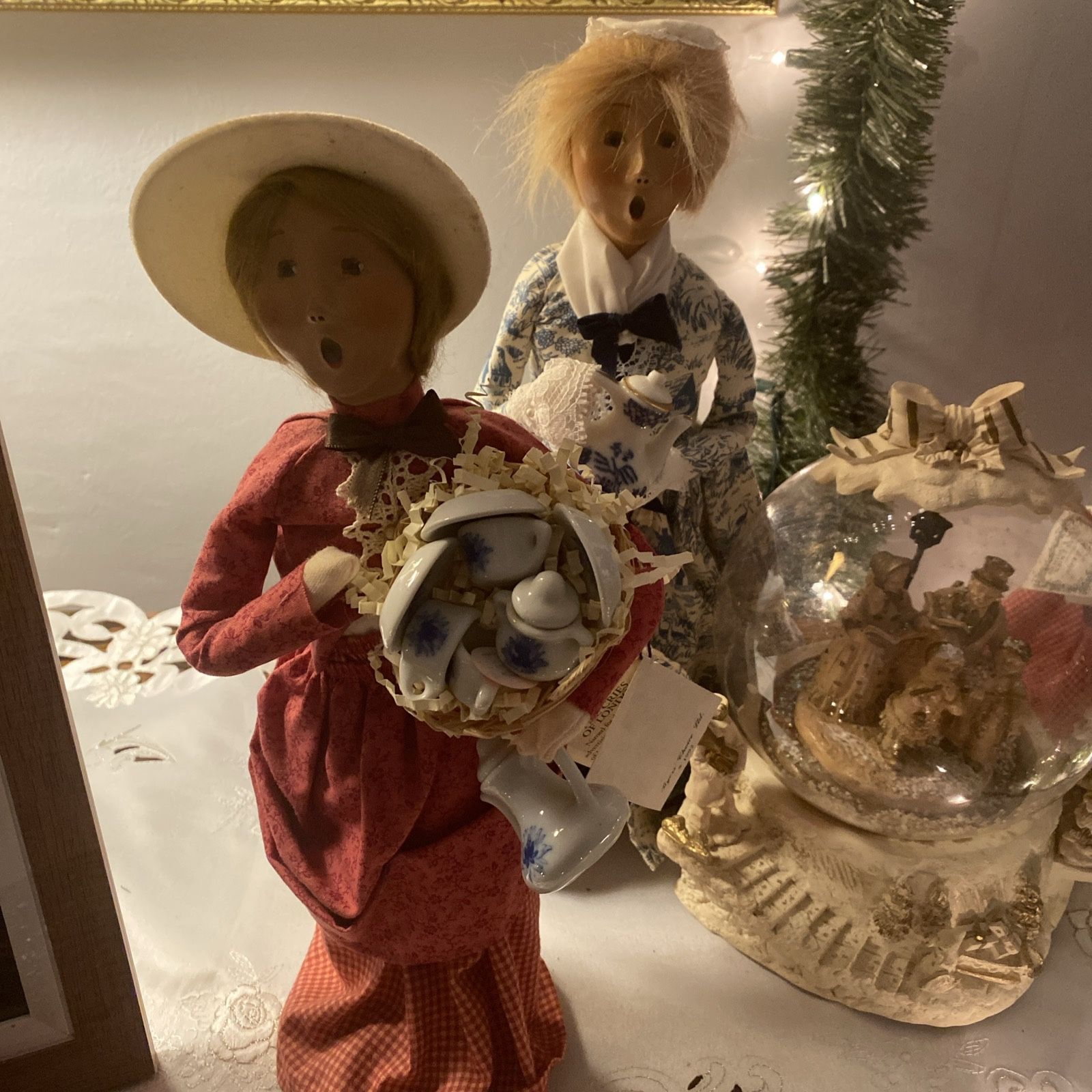 Set Of 3 Byers Carolee’s And A Musical Globe