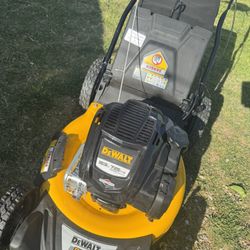 Dewalt Self propelled Mower 