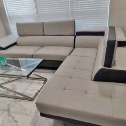 New Sectional In Box 📦 Sofa