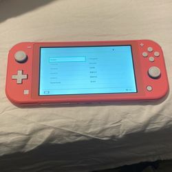 Nintendo Switch Lite Coral