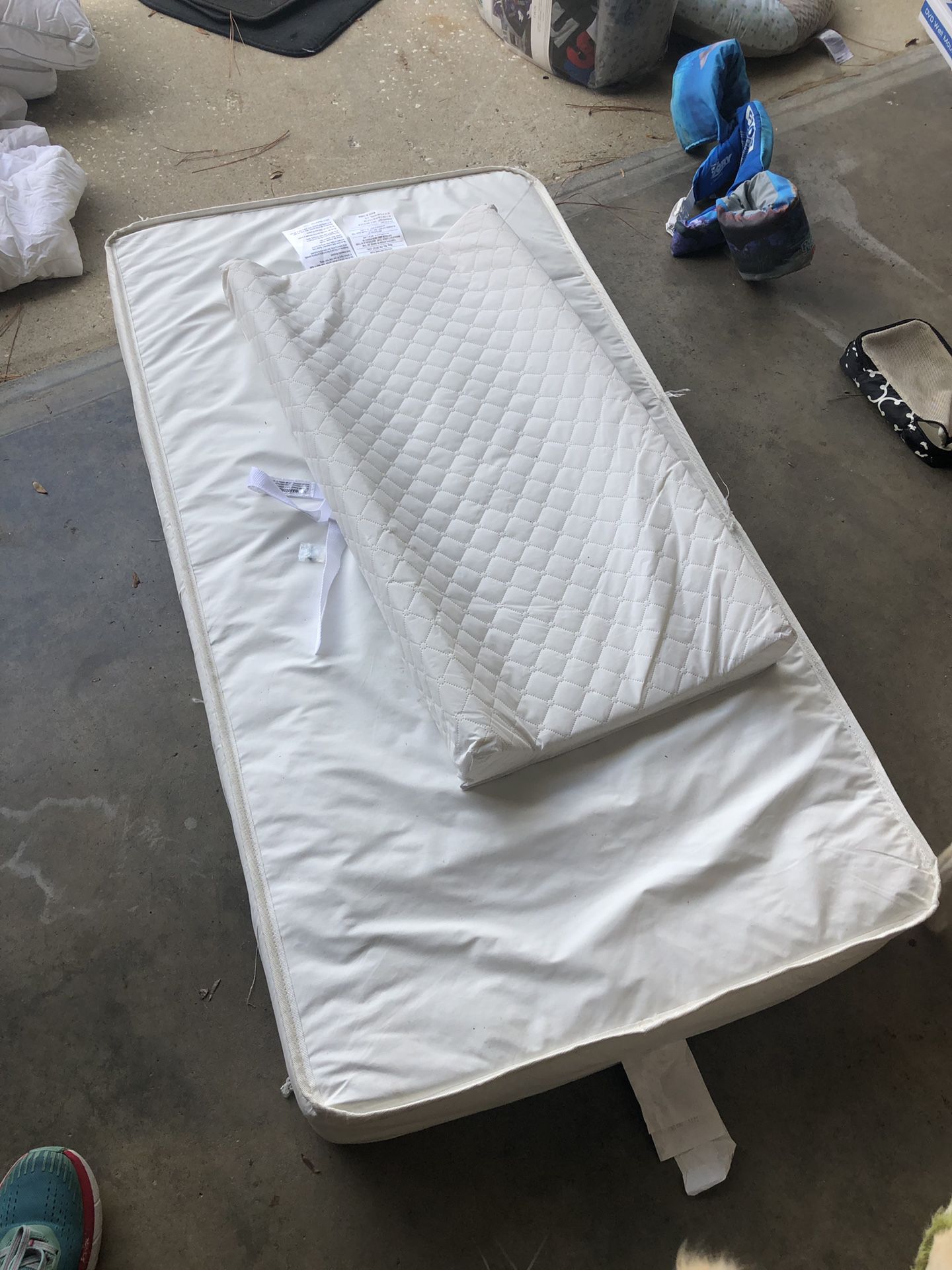 Crib mattress and changing table mattress