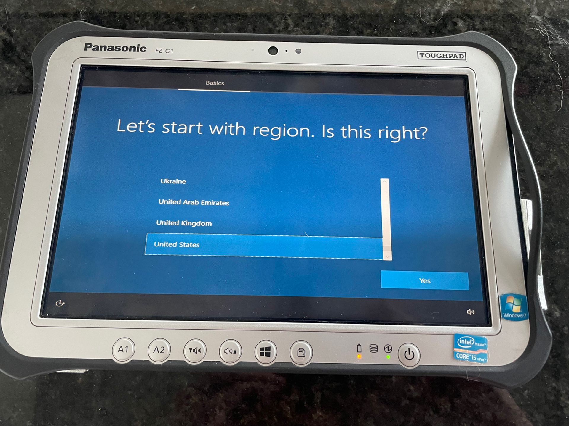 10" FHD Panasonic ToughPad FZ-G1 Tablet i5-3437U 128GB SSD 8GB RAM WWAN W10P