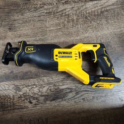 Soso saw saw  dewalt XR