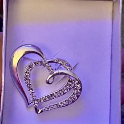 New! Vintage Silver Tone CZ Rhinestone Double Heart Brooch Shoulder Pin Approximately 1.75" wide 1.5" long located Off lake mead and Simmons area aski