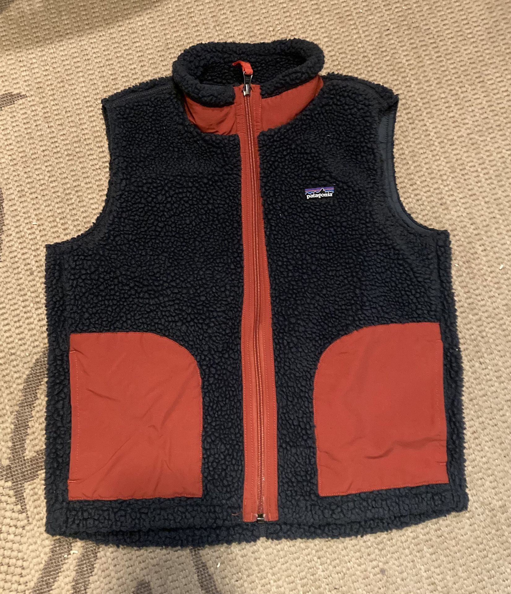 Kids Patagonia Vest Size M (10)