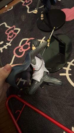 SASUKE UCHIHA ADULT FIGURE