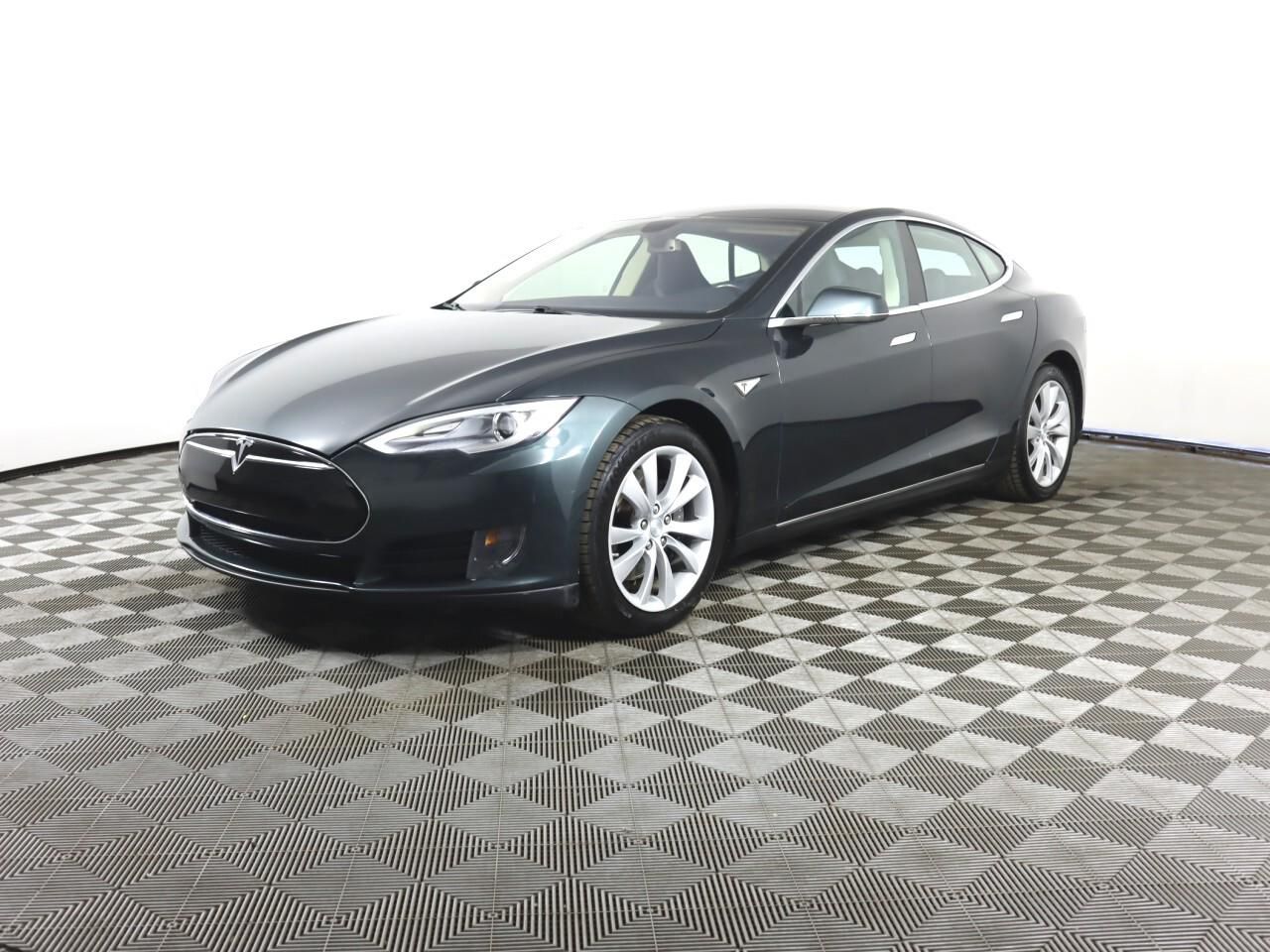 2014 Tesla Model S