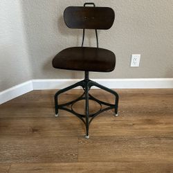 Toledo Machinist Chair (replica) 