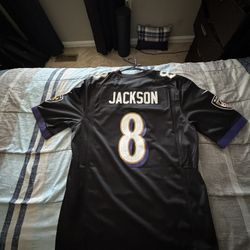 LAMAR JACKSON MEDIUM JERSEY 