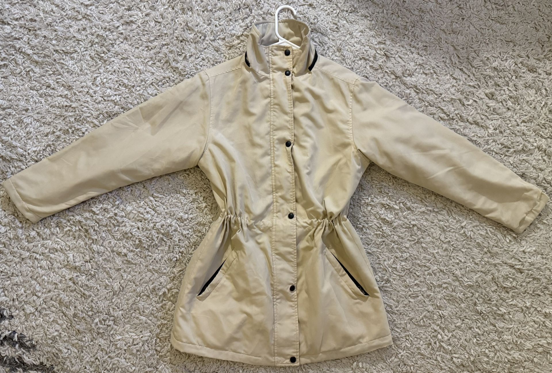 Povozer Beige Women’s Waist Adjusted Rain Jacket Size Small