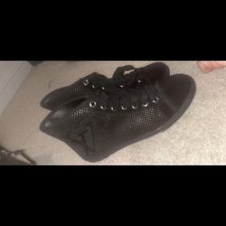 Louis Vuitton Shoes