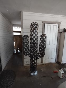 Yard art Cactus 🌵