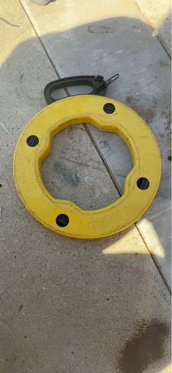 Blackburn Tape Master 100 ft. Steel Fish Tape - Model 14-258