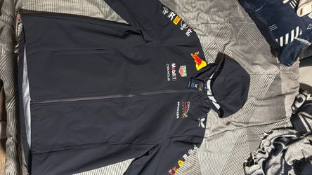 Redbull racing f1 wind breaker XL