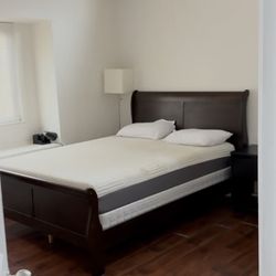 Queen Bed With Mattress