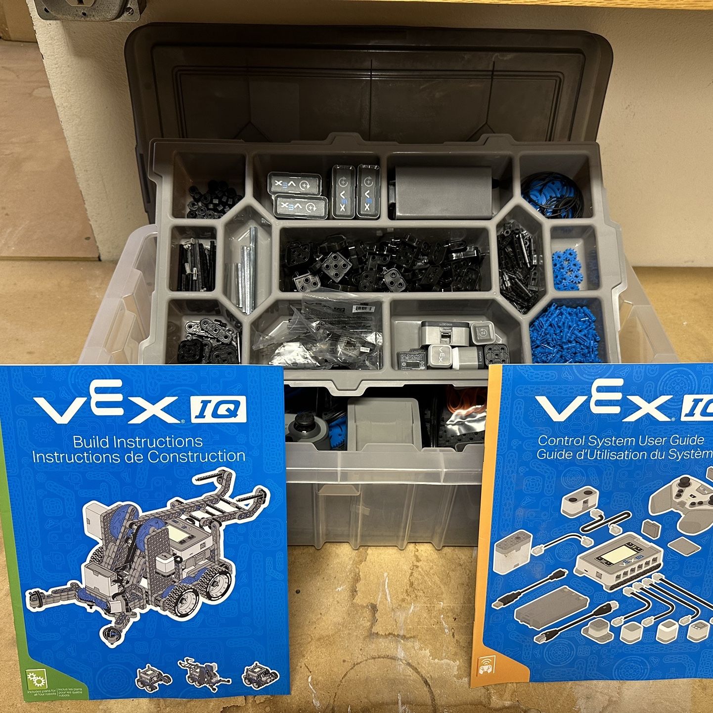 Vex iq super hotsell kit for sale