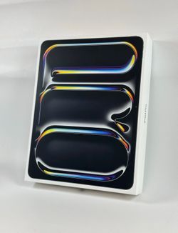 iPad Pro 13” M5 256GB WiFi NEW SEALED