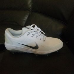 Brand New Nike Golf Cleats Size 7.5