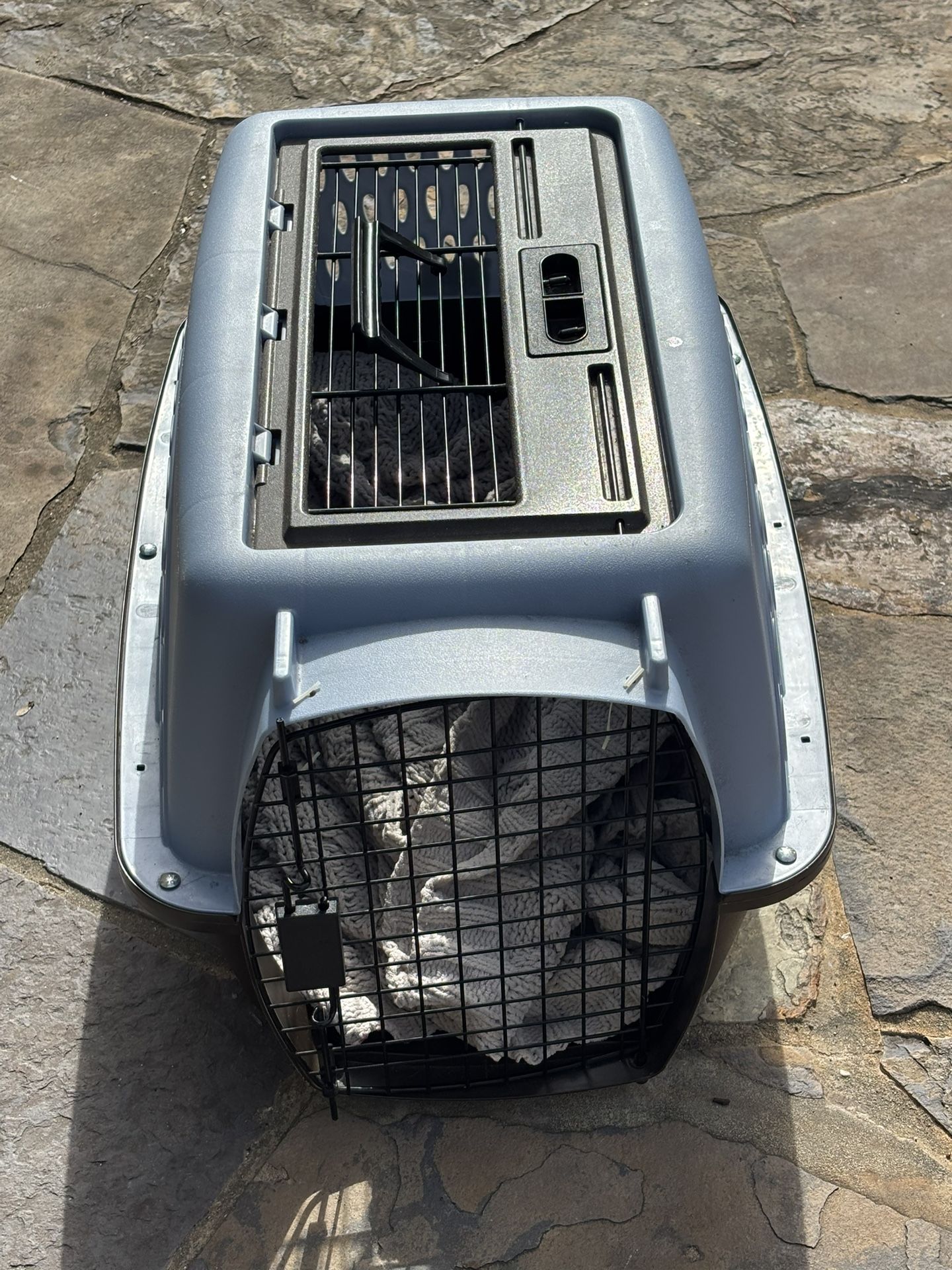 Cat / Small Dog Carrier