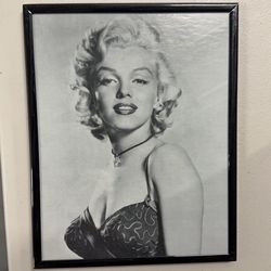 Marylin Monroe Framed Photograph 