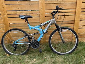 Full suspension mountain bike