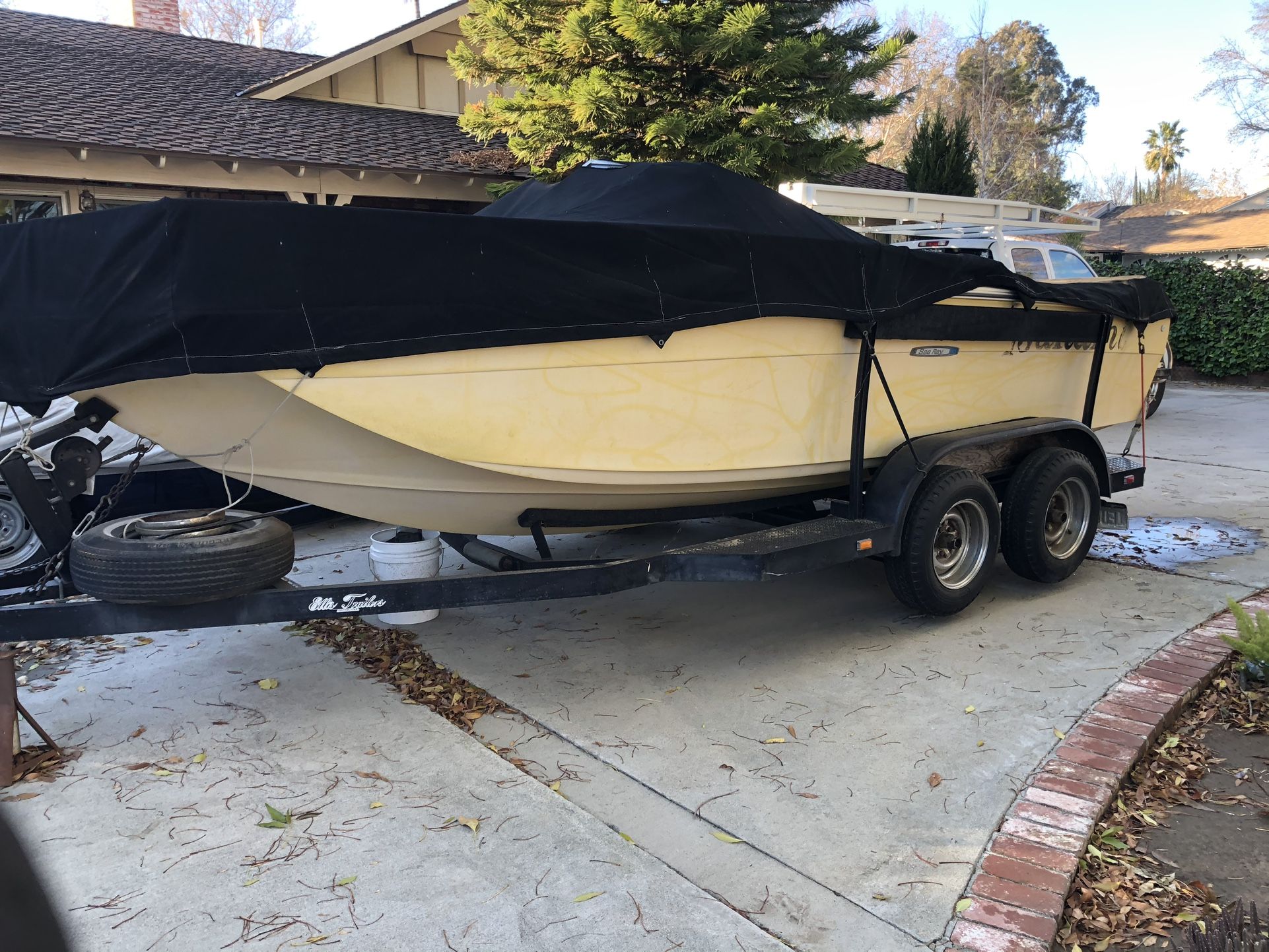 Sea Ray Boat On Eleis Trailer Road Runner