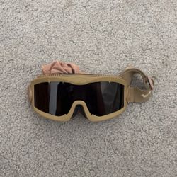Airsoft goggles 